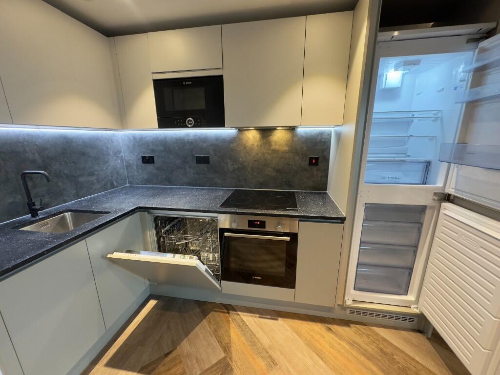 INTEGRATED APPLIANCE