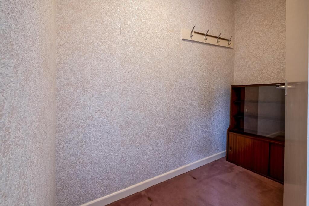 6 Willowdene Gardens (4 of 23).jpg