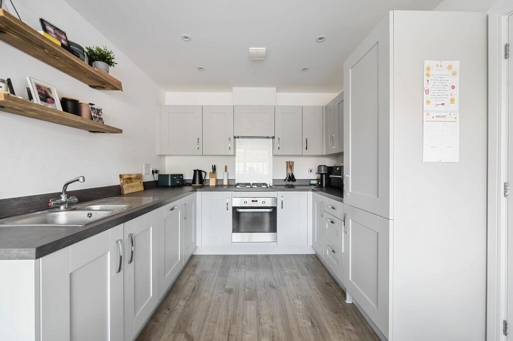Kitchen  (1)