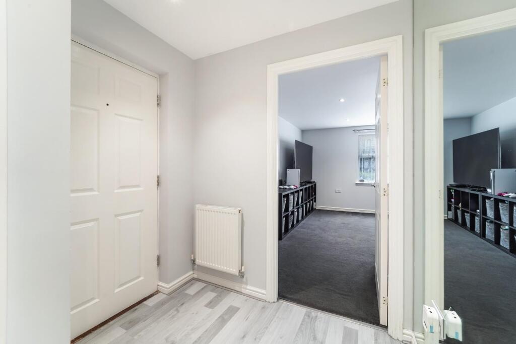 BISHOPS HOUSE, FLAT (9).jpg