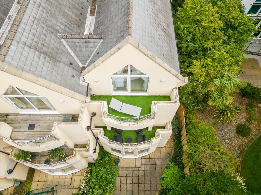 57 Panorama Rd- By B