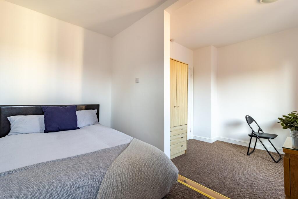 Upstairs-Right-3-min-1-scaled.jpg