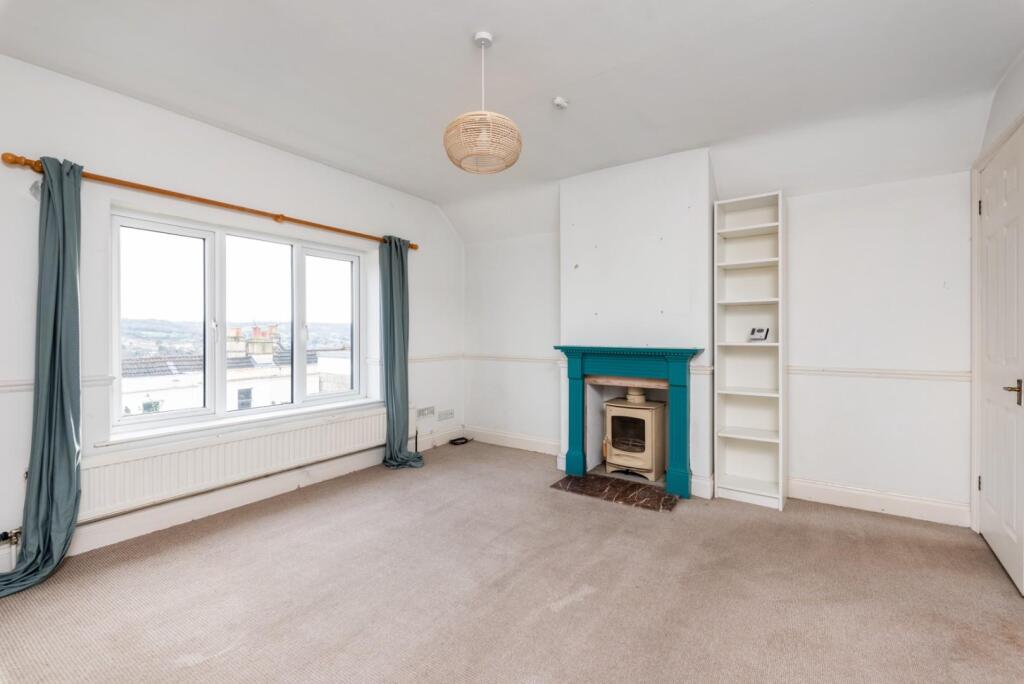 1 Claremont Mews, Bath BA1 6EZ-5.jpg
