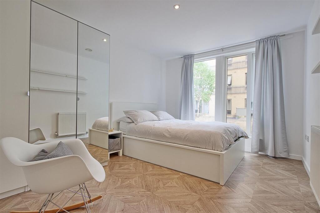 Bedroom.jpg