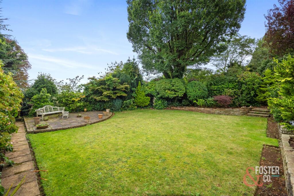 Dyke Road, 327-026.jpg