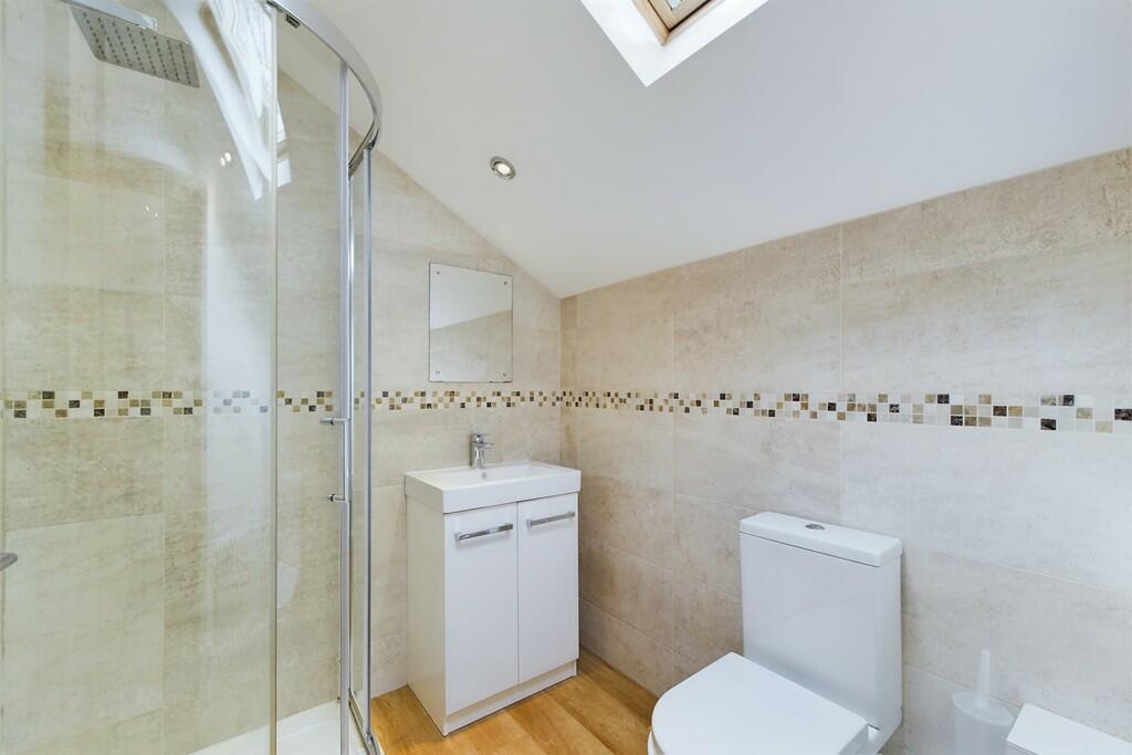 EnSuite Shower Ro...