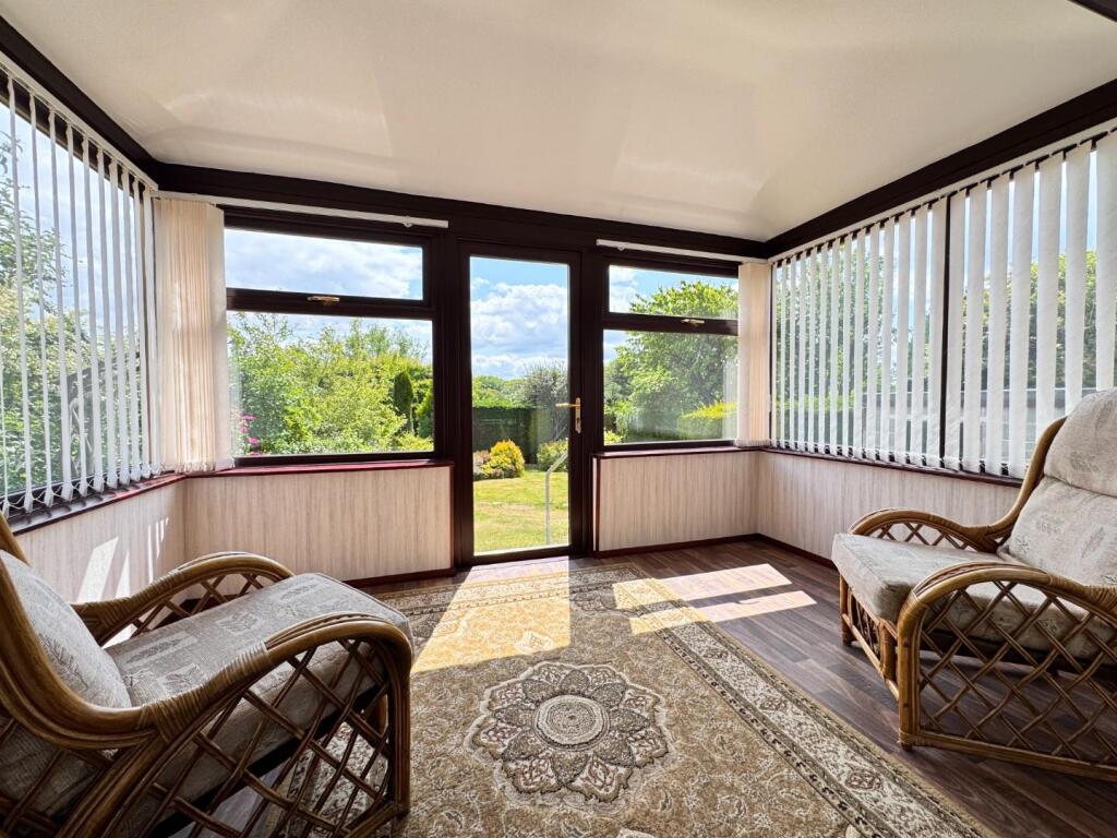 GARDEN ROOM
