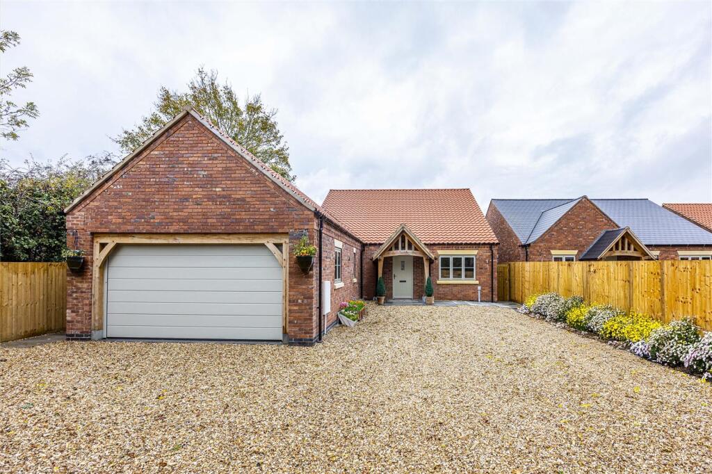 1SunnyfieldClose-48edit.jpg