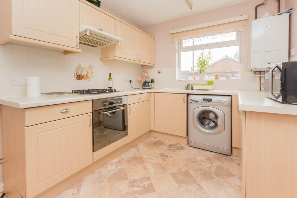 Kitchen/Breakfast...