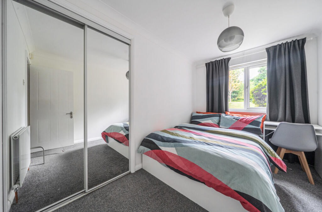 1334286-2-6891dde...