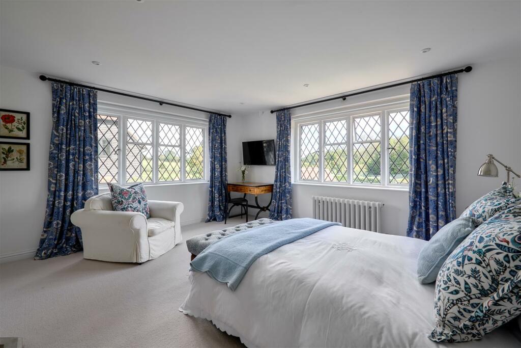 Barnfield House 91.jpg
