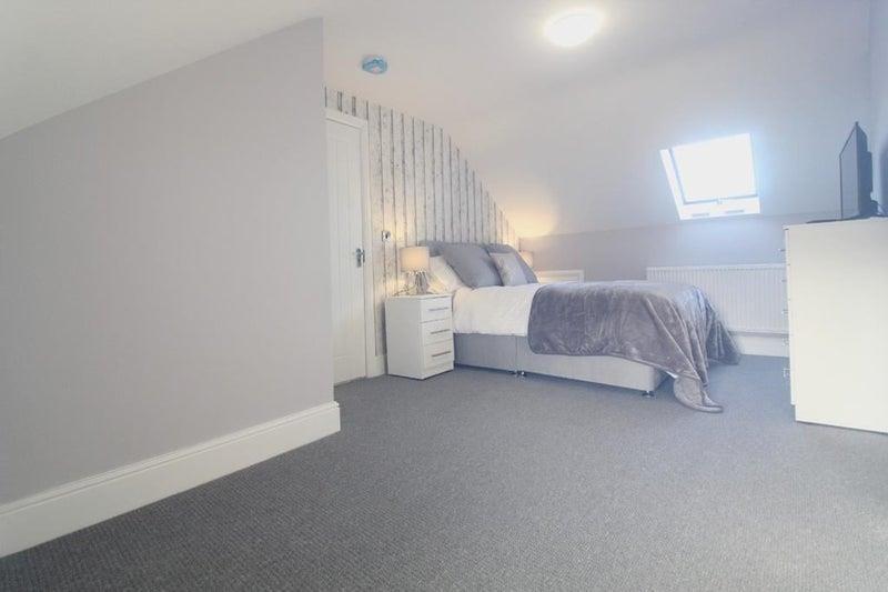 Bedroom - empress.jpeg