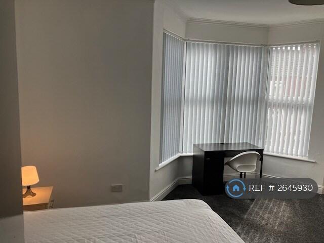 En-Suite Bedroom