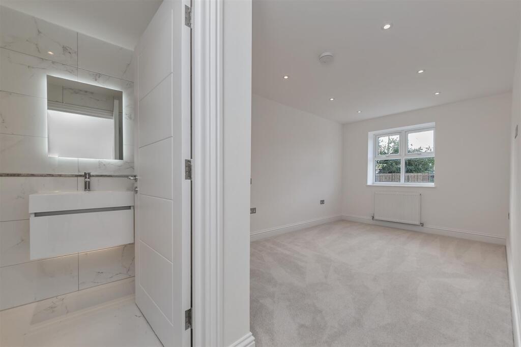 382HatfieldRoad-68.jpg