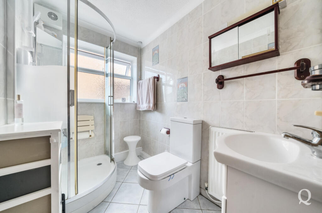 79e9ae5d-1989-4dd...