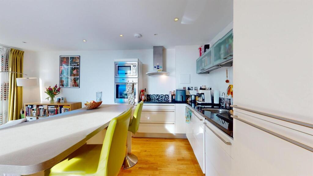 67af2f811a2a16b9e828b8cc_393ed07156bcf9e0cb752a3d2