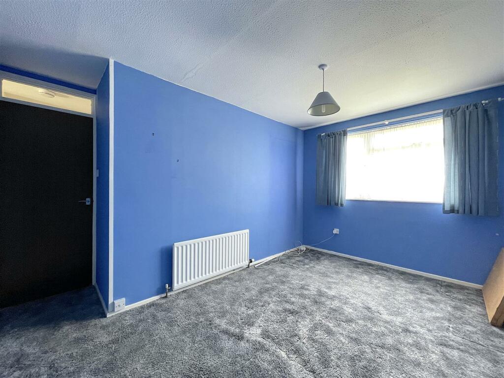 Bedroom (2).jpeg
