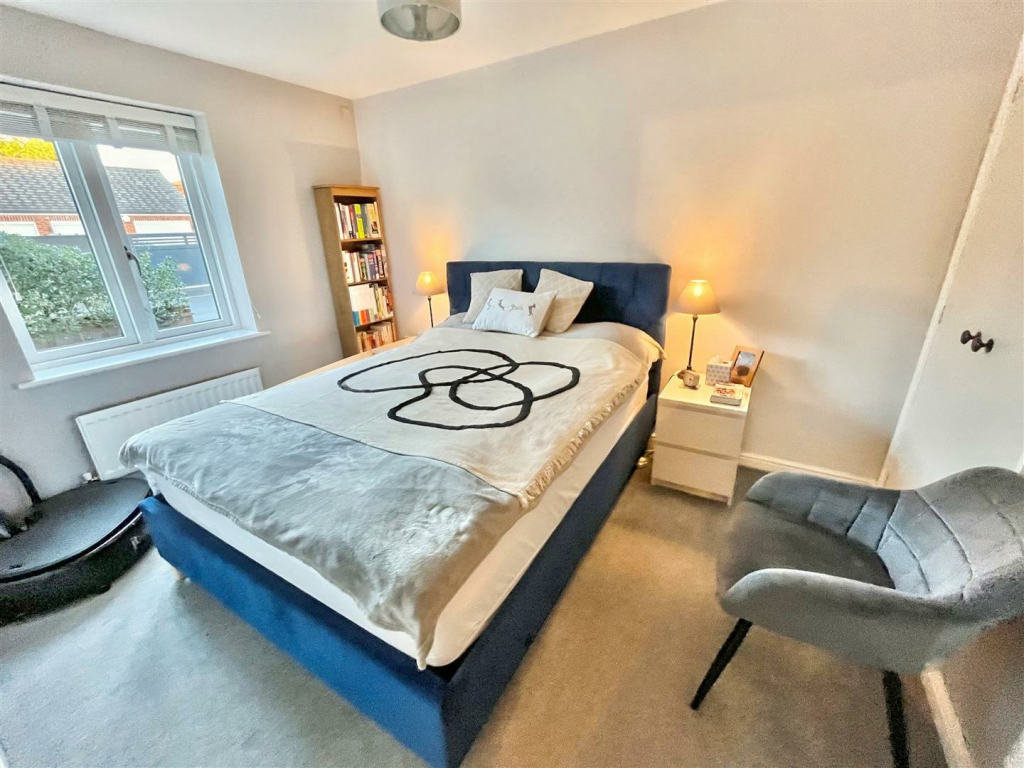 Bedroom 1 .png