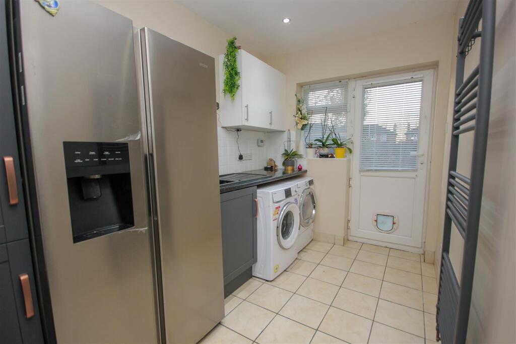 Utility Room.jpg