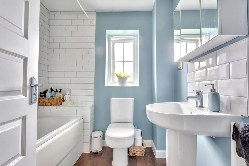 Bathroom.jpeg