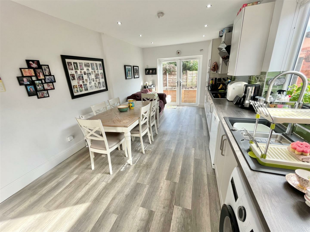 Kitchen Aspect 2