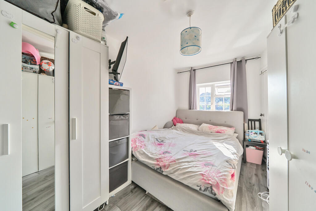 1334047-2-6891cc6...