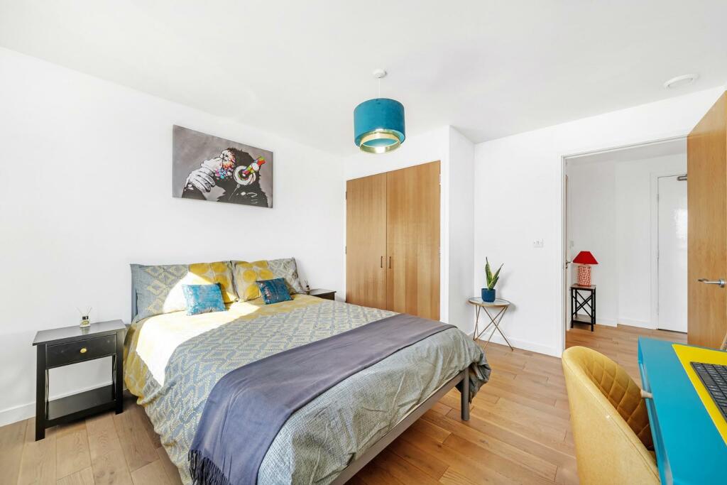 Principal Bedroom (2).JPG