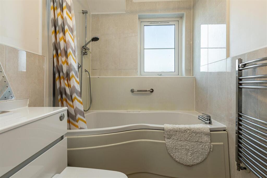 10 Thistle Court Galashiels 23.JPG