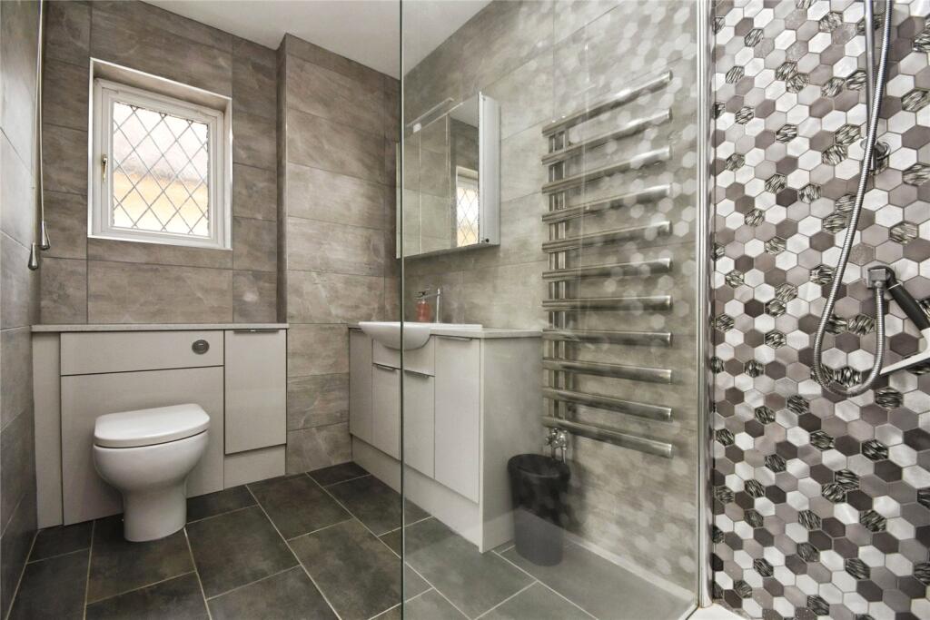 En-Suite To Master