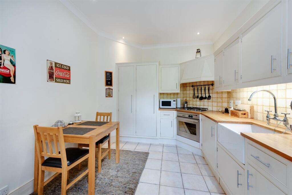 52856 Hi res (8).jpg