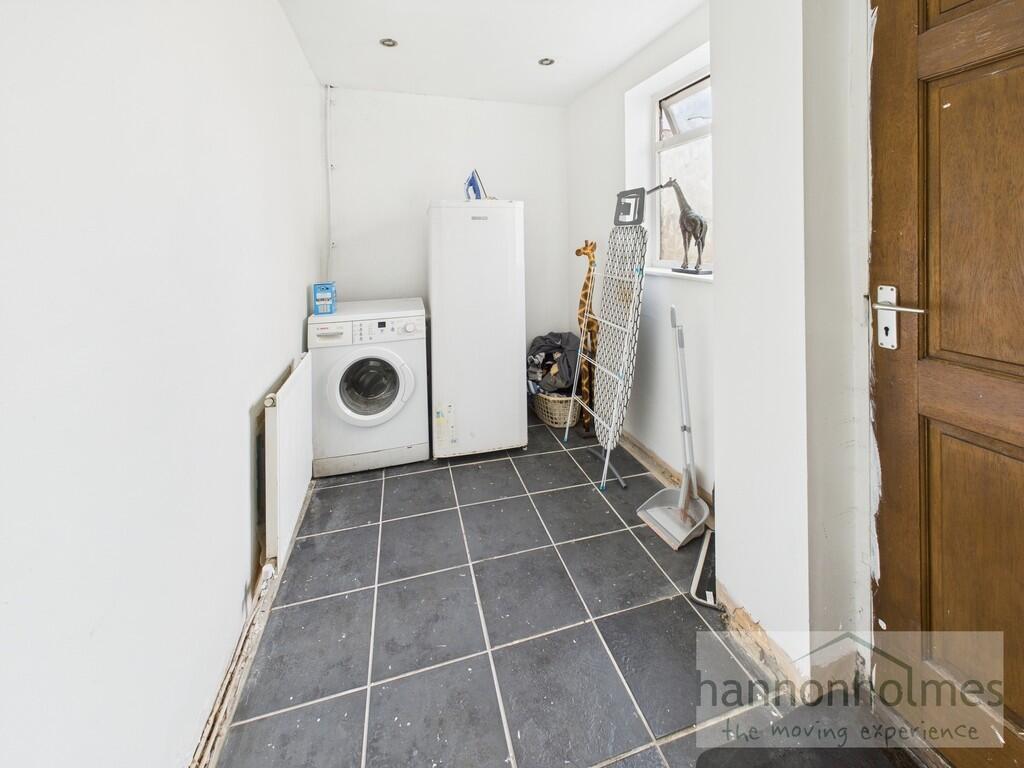 CAM05283G0-PR0018...