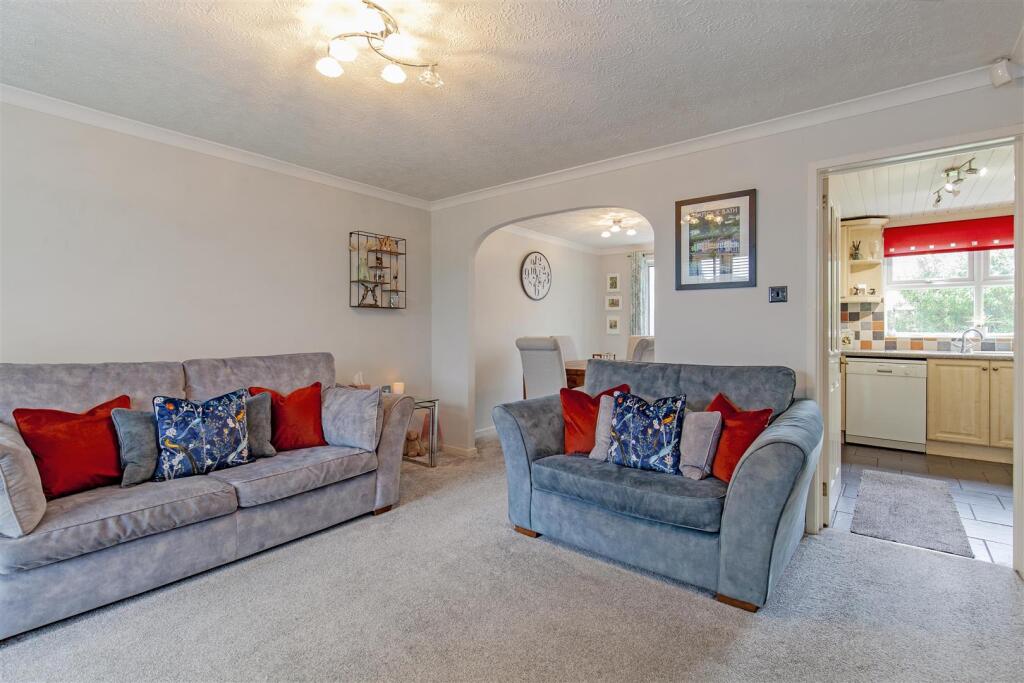 Reception Room-1.jpg