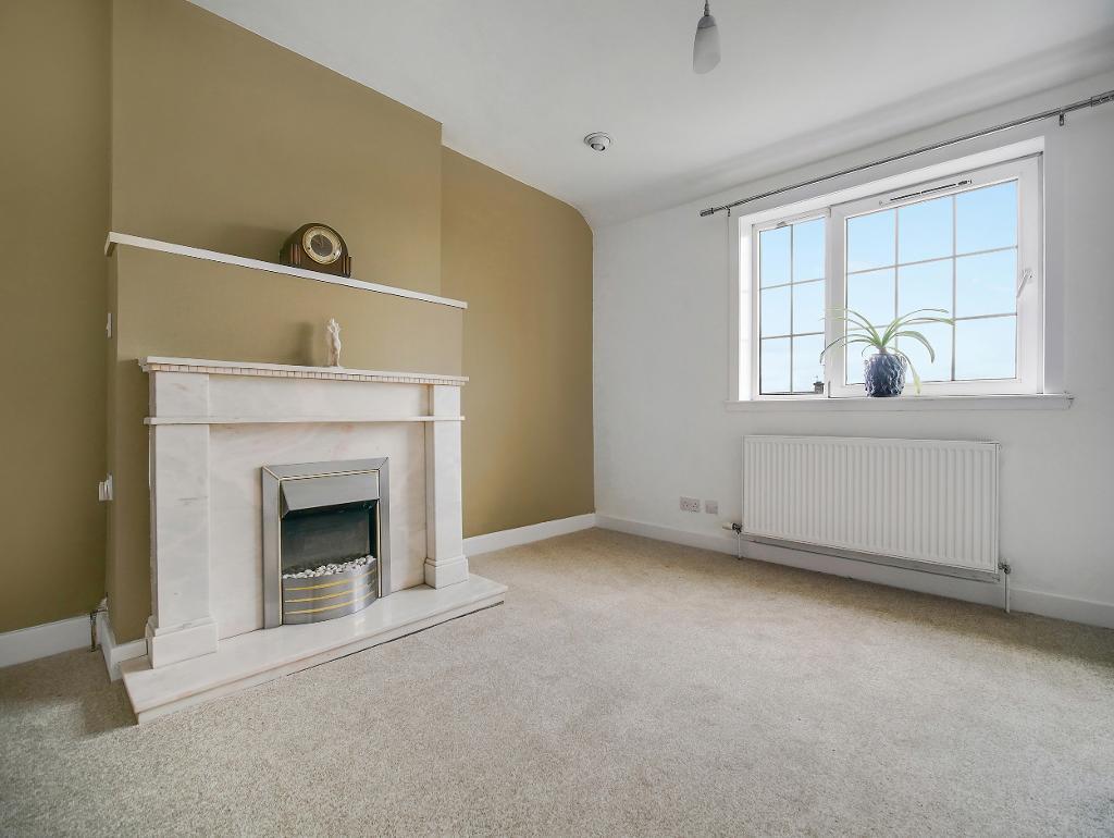 Lounge/ Dining Area