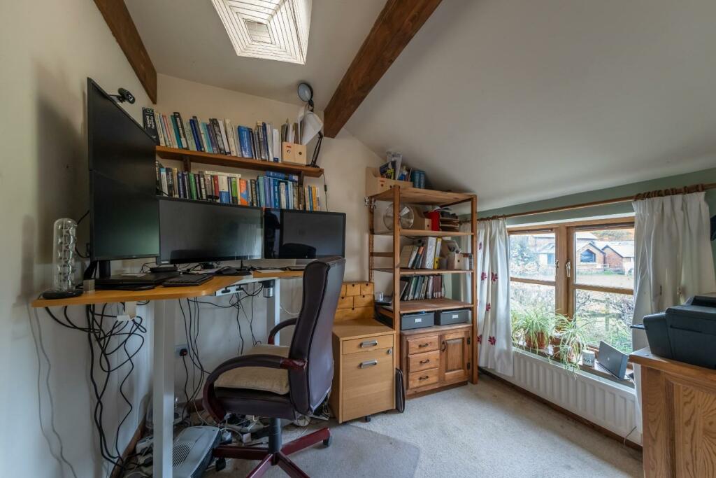 2 Gallowclough Lane-021.JPG