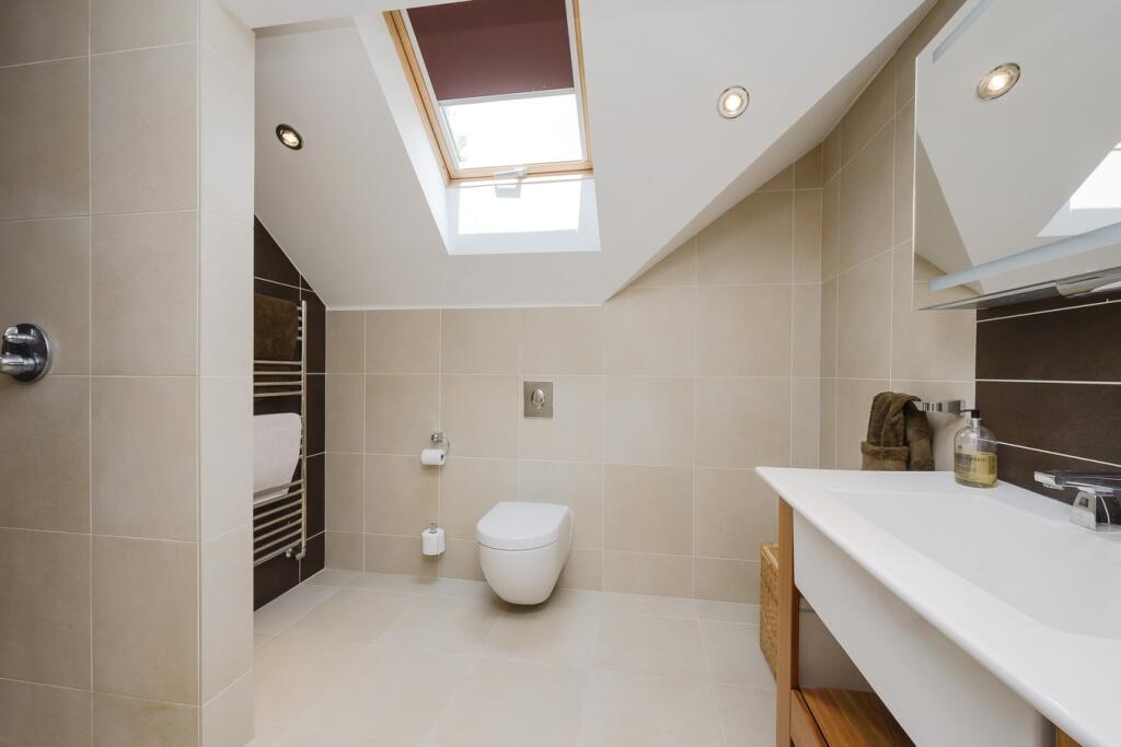 Ensuite Bathroom