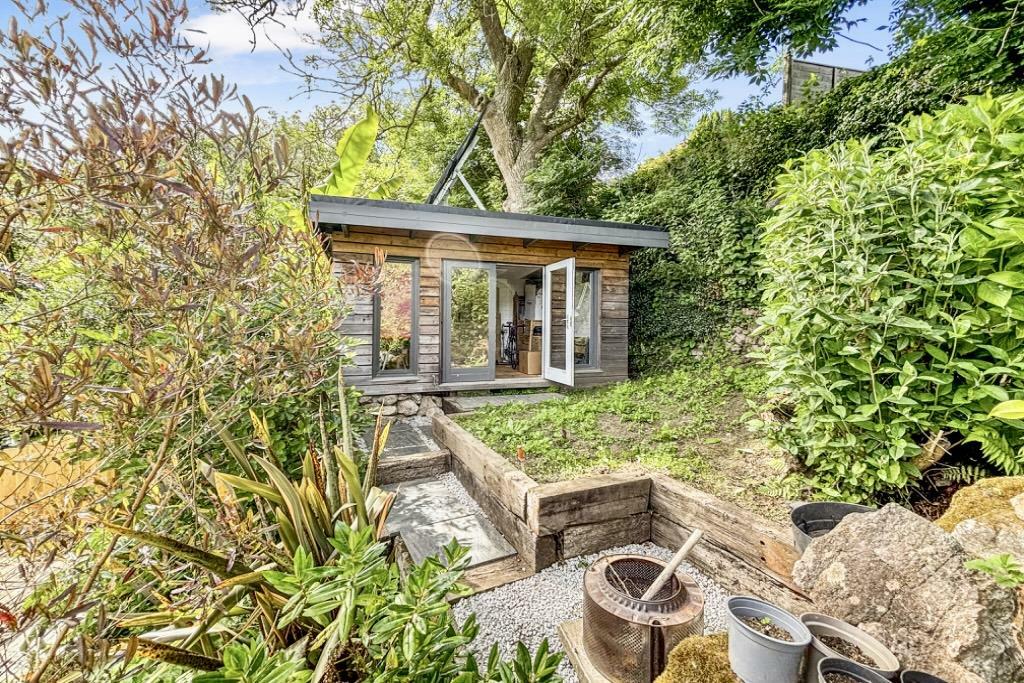 Garden Room.jpeg