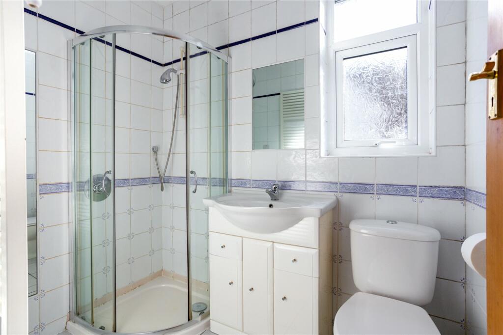 Family Shower Room