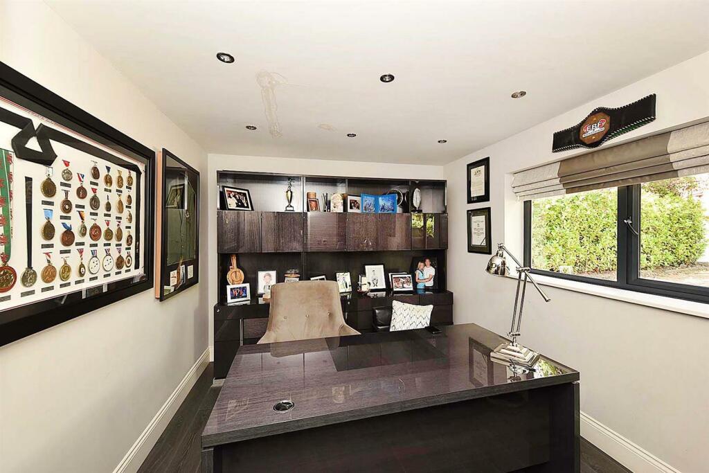 19 Stanhope 39.jpg