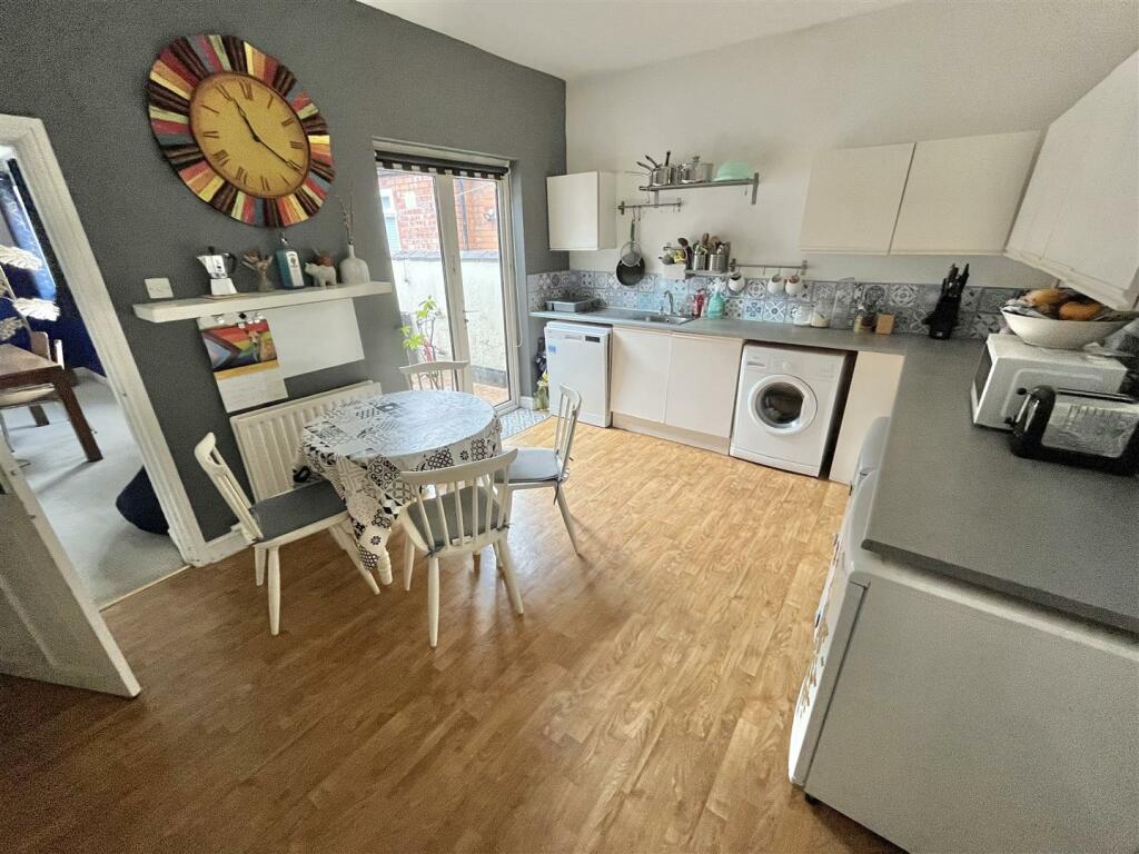 Kitchen Aspect 2