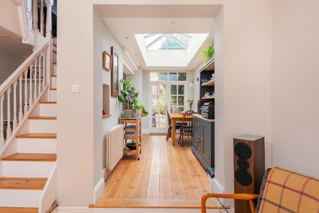 2K2WSSE - Kitchen Diner F.jpg