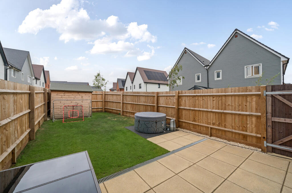 1316356-11-685d26...