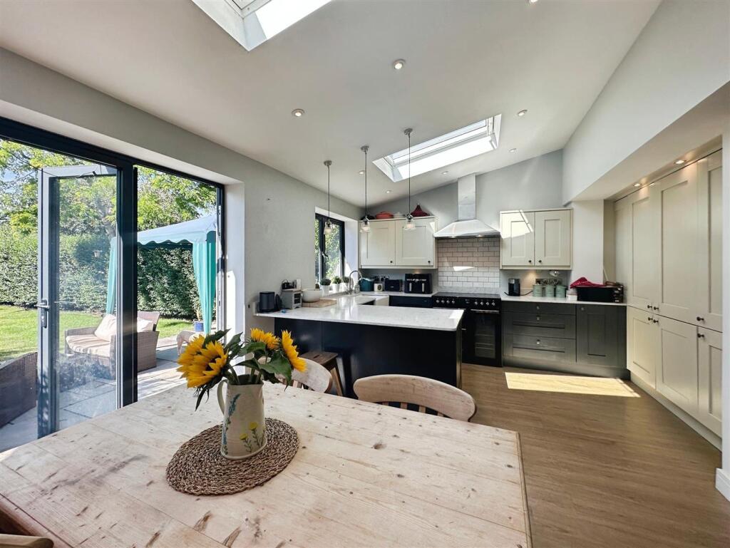 1c0fb7ec--4F8F-91CB-E88A04FA6D1C-18204-0000071DB2F