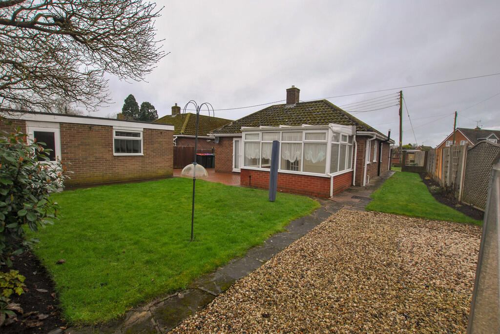 Sutherland Drive, Muxton, Telford, TF2 8PU