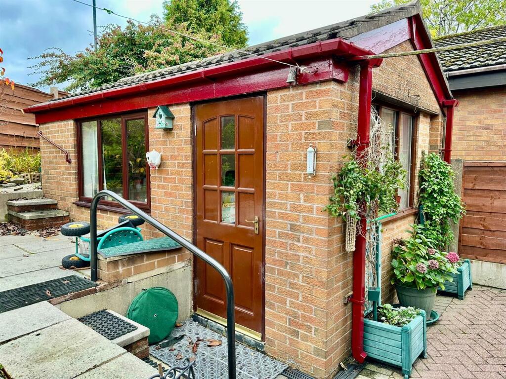 WhatsApp Image 2024-10-09 at 19.49.06_eea53e1c.jpg