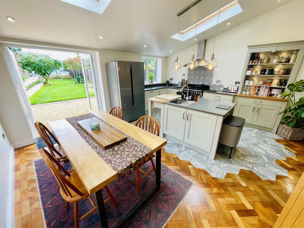 Open Plan Kitchen/Dining Room