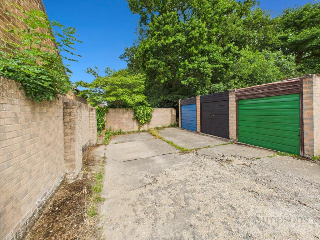 Garage &amp; Parking