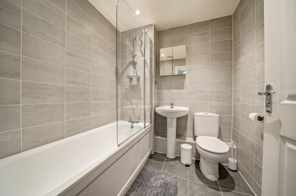 1354591-8-68d161d...