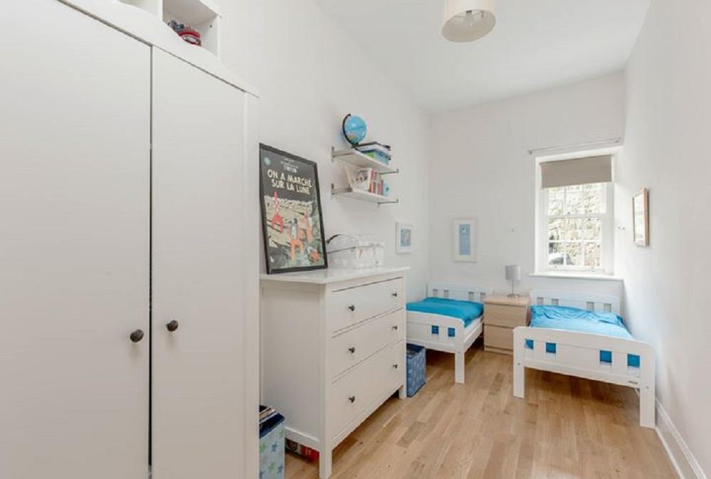Double Bedroom 3.jpg