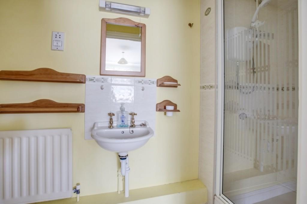 En-Suite Shower R...