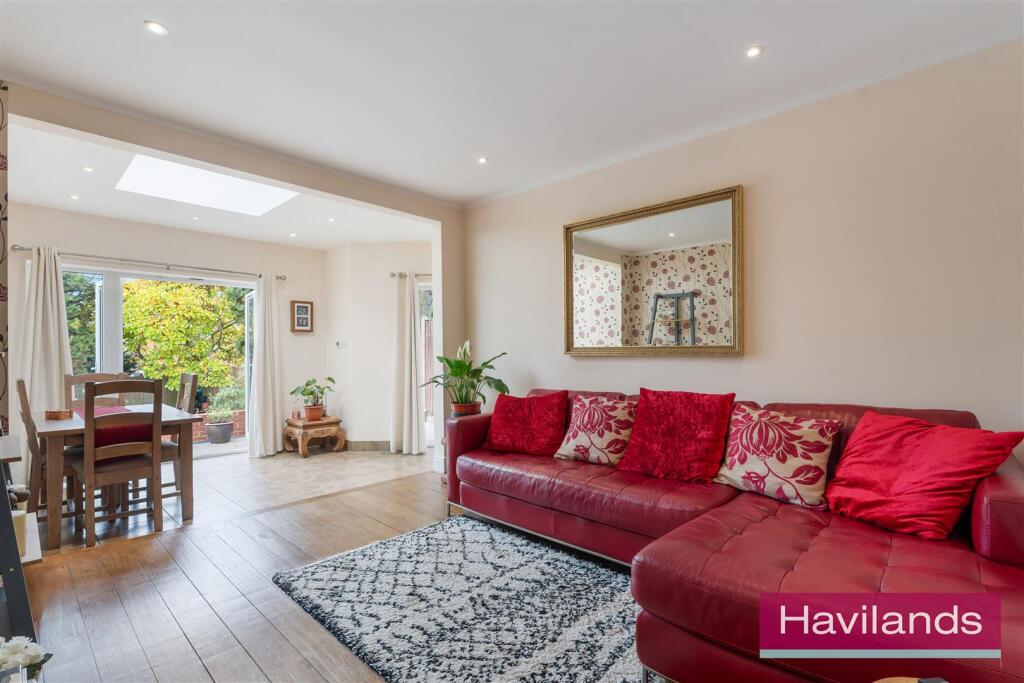 Lindal Crescent-11.jpg